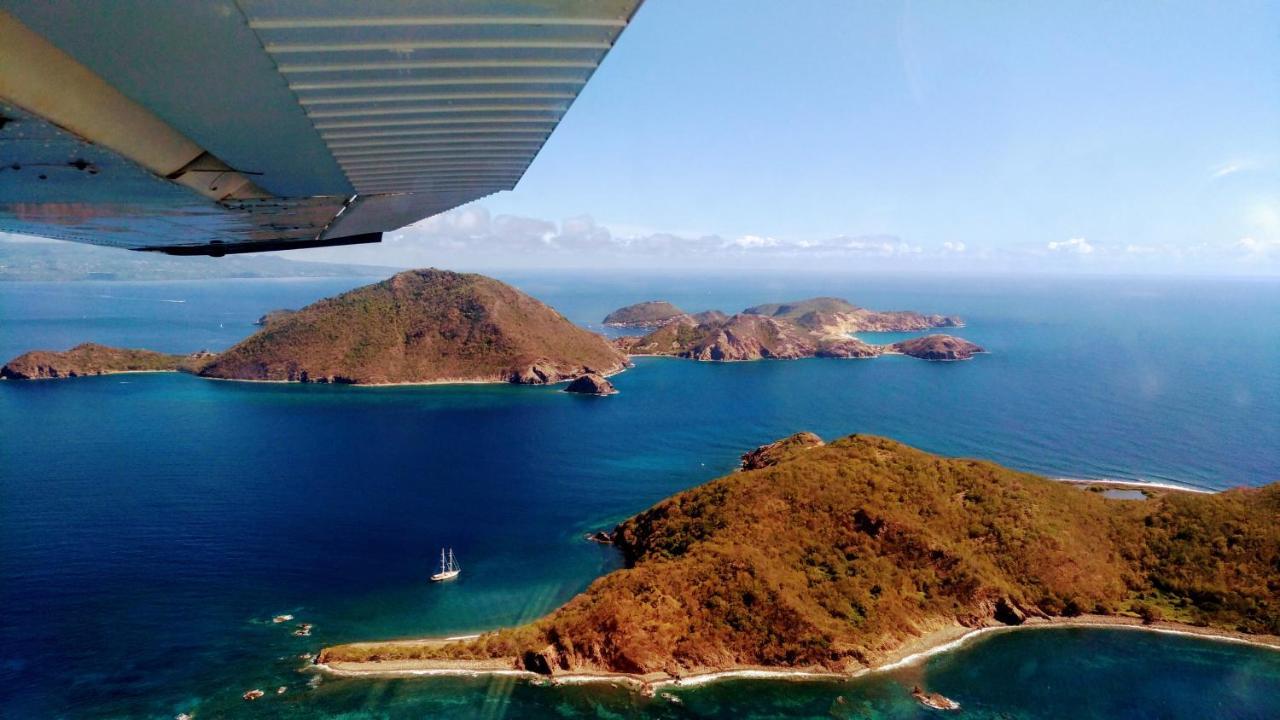 Sur L'Anse Terre-De-Haut Exterior foto