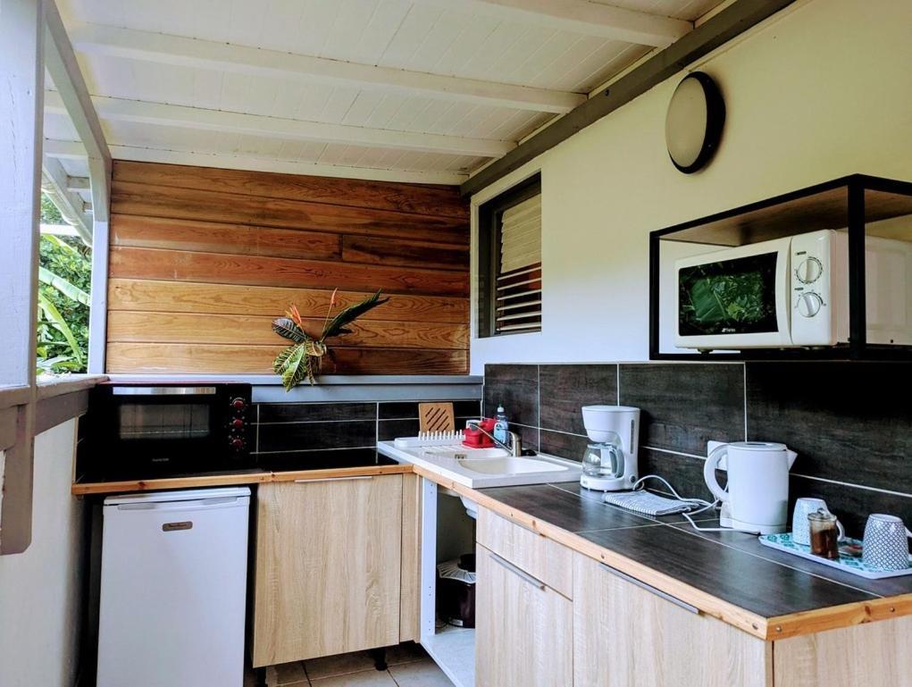 Sur L'Anse Terre-De-Haut Quarto foto